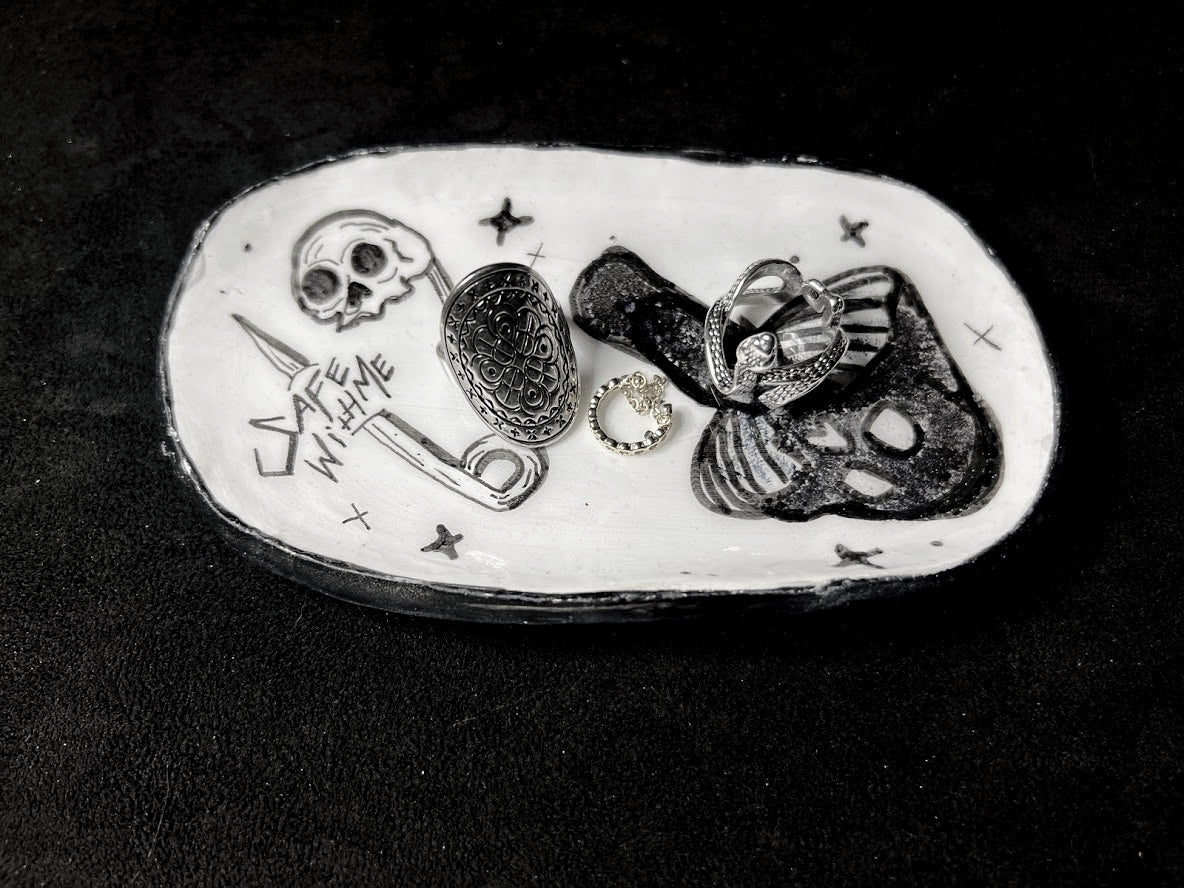 Mushroom & Pin Tray